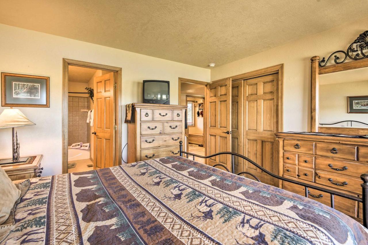 Pagosa Springs Townhome With View Hike And Fish! Exterior foto